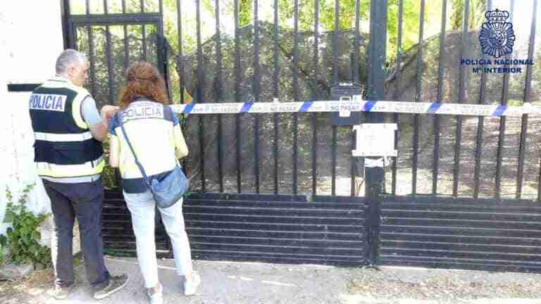 Policía Nacional clausura un inmueble en el que se ejercía la prostitución en Cuenca
