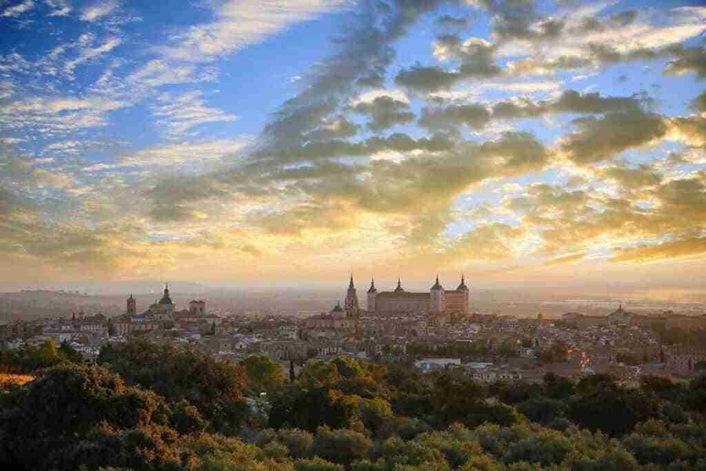 Toledo, Talavera, Hellín y diputaciones Guadalajara y Ciudad Real ven luz verde a 20 millones de fondos UE para turismo
