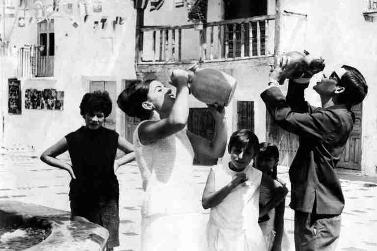 'Castilla Mancha de vacaciones' recoge en 46 imágenes los veranos vividos en la región en los últimos 100 años