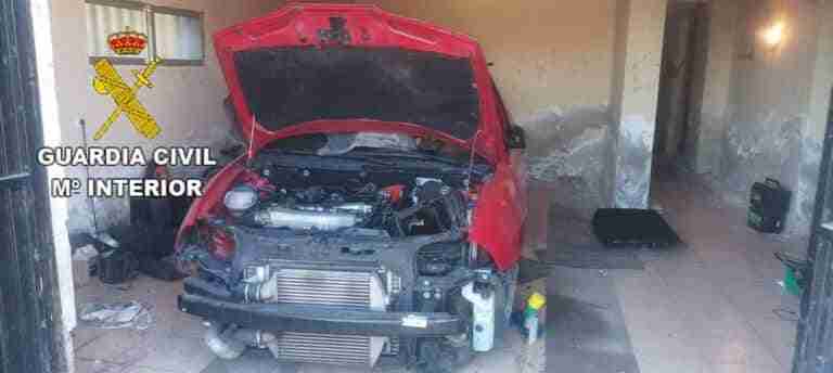 Detenida en El Casar de Escalona una mujer por robar coches, despiezarlos y lucrarse con la venta de piezas