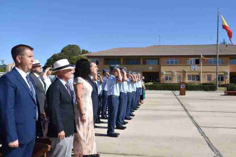 El coronel Ignacio Zulueta toma posesión como jefe de la Base Aérea de Los Llanos de Albacete y Ala 14