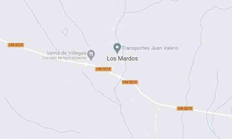 Heridos una paciente y el conductor de una ambulancia en Los Mardos tras sufrir una salida de la carretera