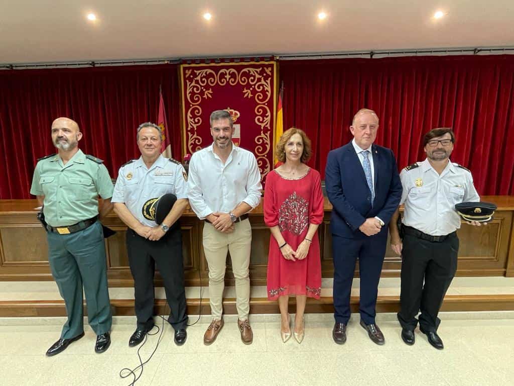 Carrión rinde homenaje al policía, natural de la localidad, que salvó a un hombre de morir arrollado por un tren de Cercanías 1