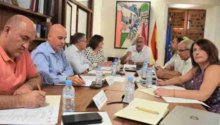 Junta, Ayuntamiento de Cuenca y Diputación constituyen el grupo de trabajo para agilizar la llegada de Toro Verde