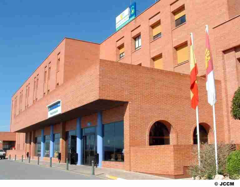 Trasladan a un joven al hospital tras sufrir una cornada en un festejo taurino en Riópar (Albacete)