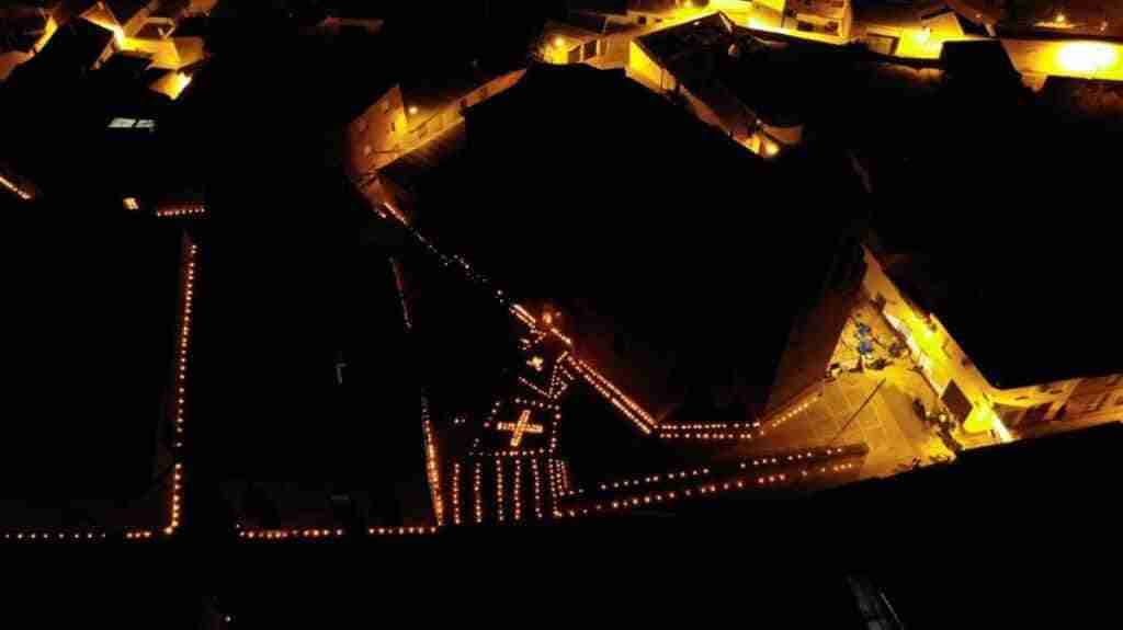 Unas 10.000 velas por noches se encenderán en 'Almedina Mora' desde este viernes al domingo