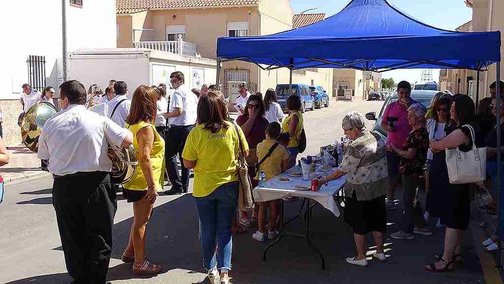 La Unión Musical Quintanareña ameniza una de las mañanas de feria en Quintanar 12