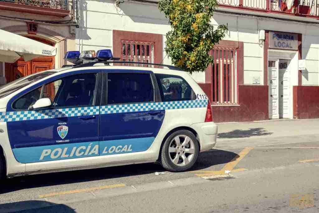 persona detenida tomelloso delito arma blanca