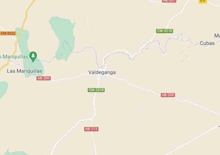 Atracan una sucursal bancaria en Valdeganga (Albacete) tras maniatar a su empleado