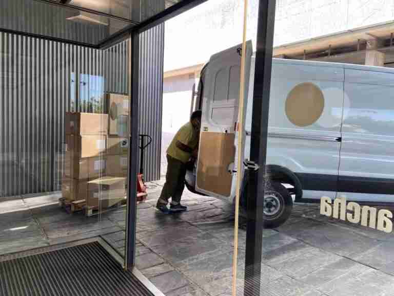 C-LM ha distribuido más de 100 millones de artículos de protección en centros sanitarios desde el inicio de la pandemia
