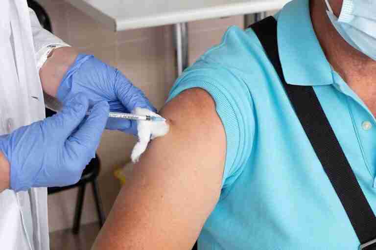 C-LM registró 625 casos por infección de COVID del 12 al 18 de septiembre en personas mayores de 60 años