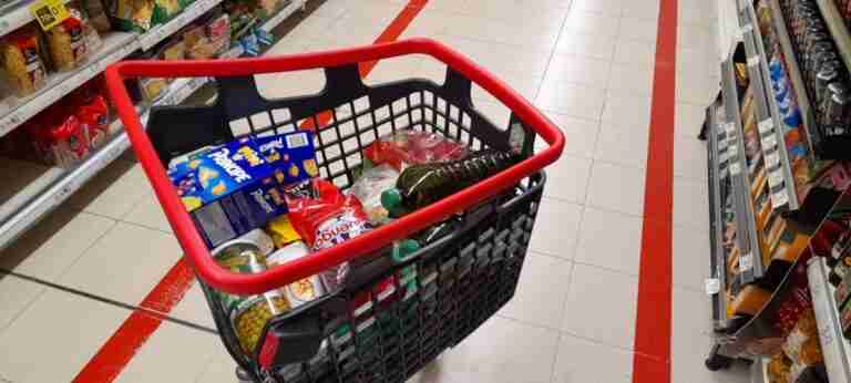 Ciudad Real es la segunda ciudad de España donde más barato sale hacer la compra, según la OCU