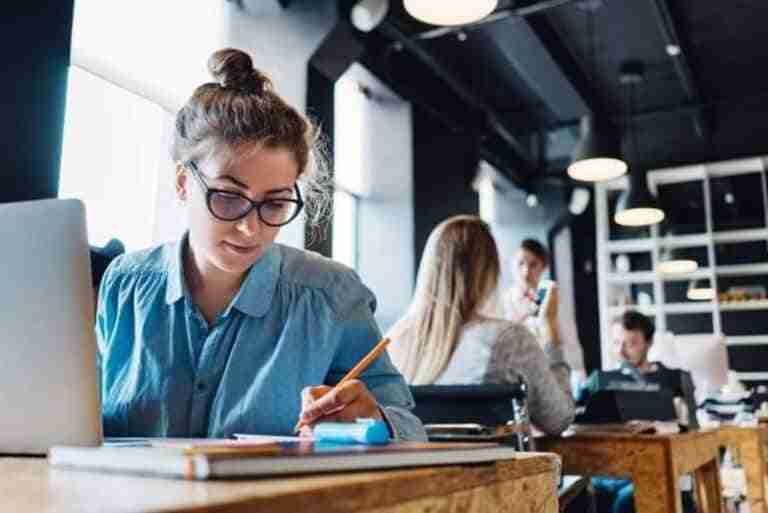 EL DOCM publica este lunes ayudas para alumnado que ha participado en acciones vinculadas al Sistema de Garantía Juvenil