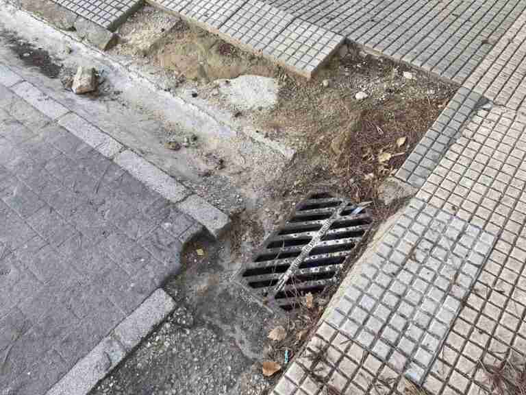 El PP solicita el arreglo urgente de la plaza Santa Teresa de Jesús de Albacete, que presenta un estado "lamentable"