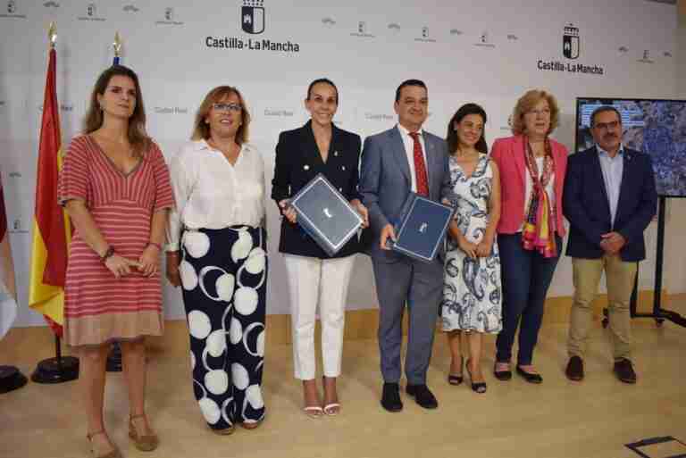 El arreglo de 55 kilómetros de caminos rurales del Vicario en Ciudad Real contará con 1 millón y medio de inversión