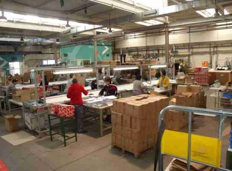 El centro de Ilunion en Cabanillas recibe una inyección de 1,3 millones de C-LM para cubrir sueldos de sus 650 empleados
