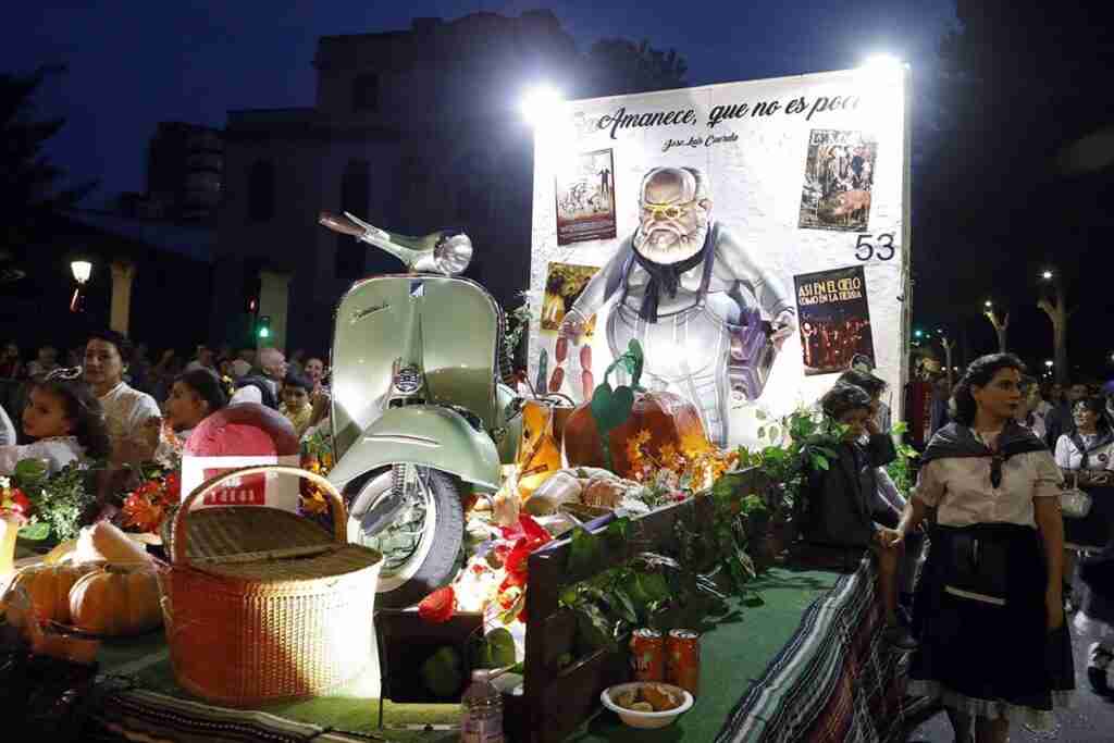 El homenaje a 'Amanece que no es poco' y a José Luis Cuerda gana el Concurso de Carrozas de la Feria de Albacete