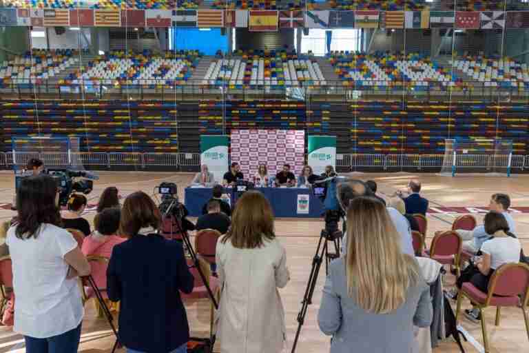 Guadalajara se alía con 'Colosos con pies de barro' para luchar contra el abuso y acoso infantil en el ámbito deportivo
