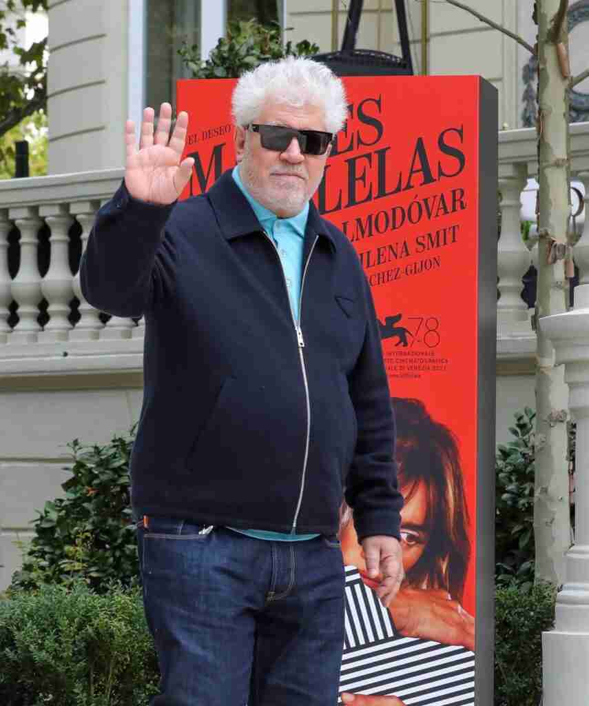 Pedro Almodóvar no dirigirá 'Manual para señoras de la limpieza', el que iba a ser su primer largometraje en inglés