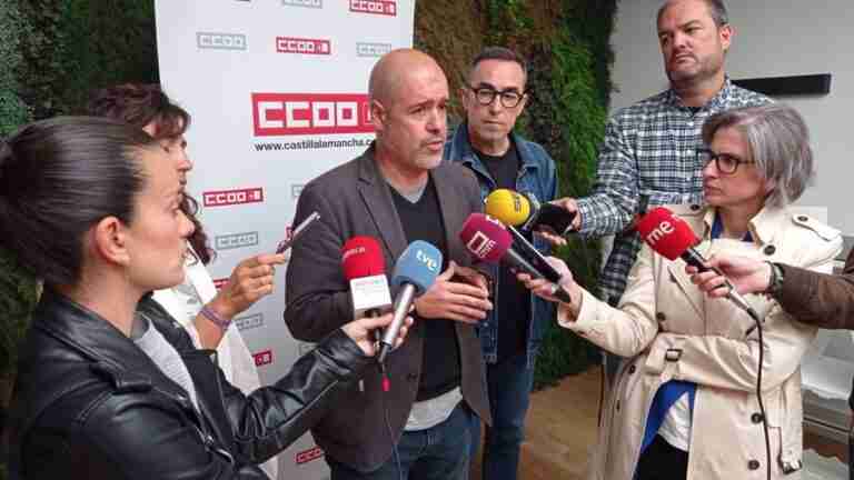 Sordo (CCOO) ve "obsceno" que "se perdonen impuestos a las rentas altas" y pide a la izquierda "no entrar en la trampa"