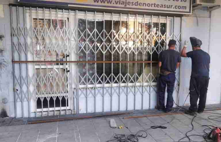 Tensión en Azuqueca de Henares tras el desalojo de un local 'okupa'