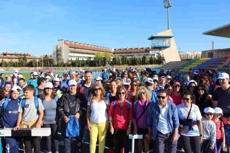 Cerca de 700 personas se suman en Albacete a dar pasos para mejorar su salud generando hábitos de vida saludables