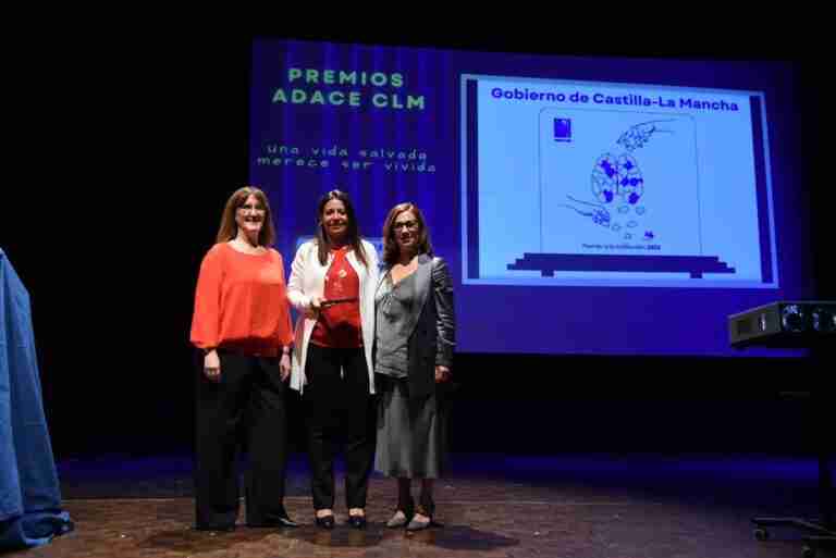El Gobierno de Castilla-La Mancha, premiado como Institución Comprometida con el daño cerebral en los I Premios ADACE