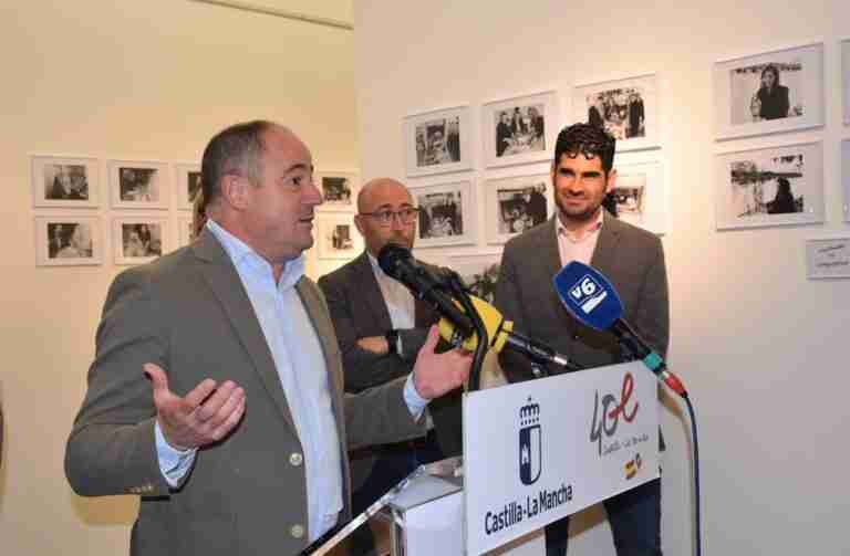 Albacete acoge una exposición que reivindica la labor de la mujer en el mantenimiento de gremios y oficios