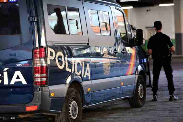 Desarticulada una organización criminal considerada la mayor entidad financiera del narcotráfico en Europa