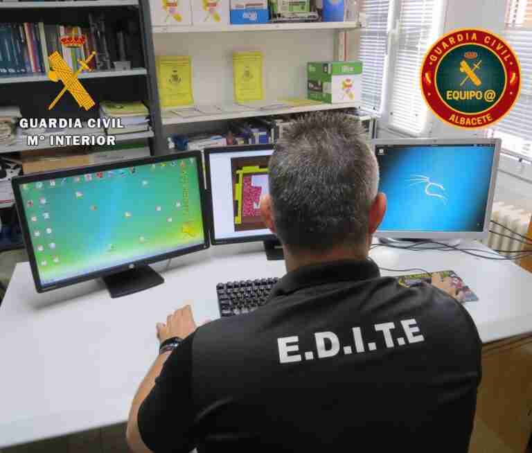 Detenido en Almería por ciberacoso sexual a una menor de edad en Albacete