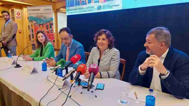 El Plan de digitalización para mujeres rurales de C-LM arrancará en Cuenca con la formación de un millar de personas