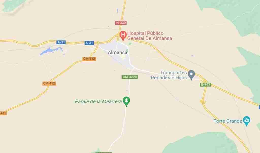 Fallece un hombre tras precipitarse desde un cuarto piso en Almansa (Albacete)