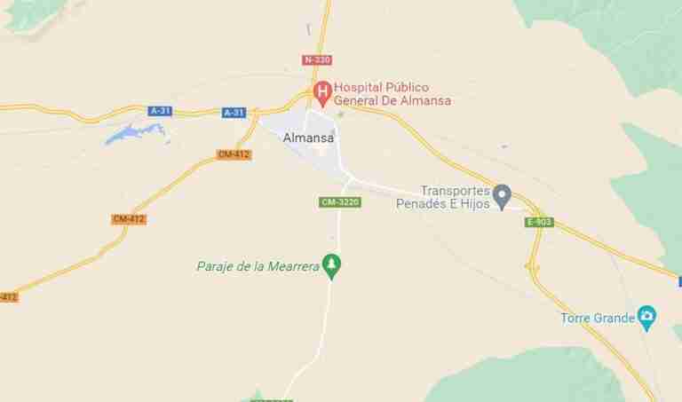 Fallece un hombre tras precipitarse desde un cuarto piso en Almansa (Albacete)
