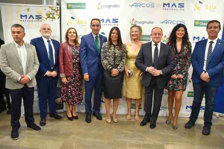 Instituciones felicitan a Asprona Albacete por sus 60 años en defensa de los derechos de las personas con discapacidad