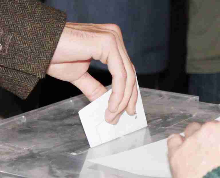 Junta y Delegación del Gobierno en C-LM se coordinan para garantizar el normal desarrollo de las elecciones de mayo
