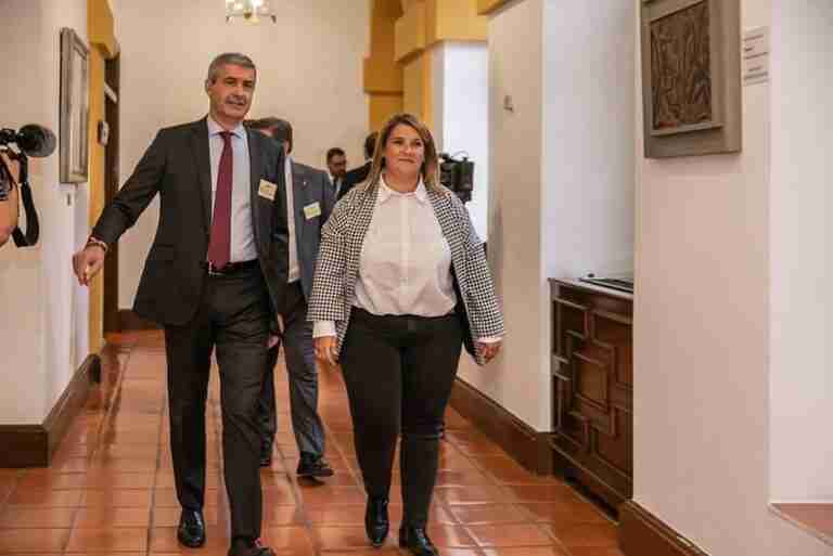 La FEMPCLM manifiesta que las medidas están dirigidas al "equilibrio territorial y la estabilidad"