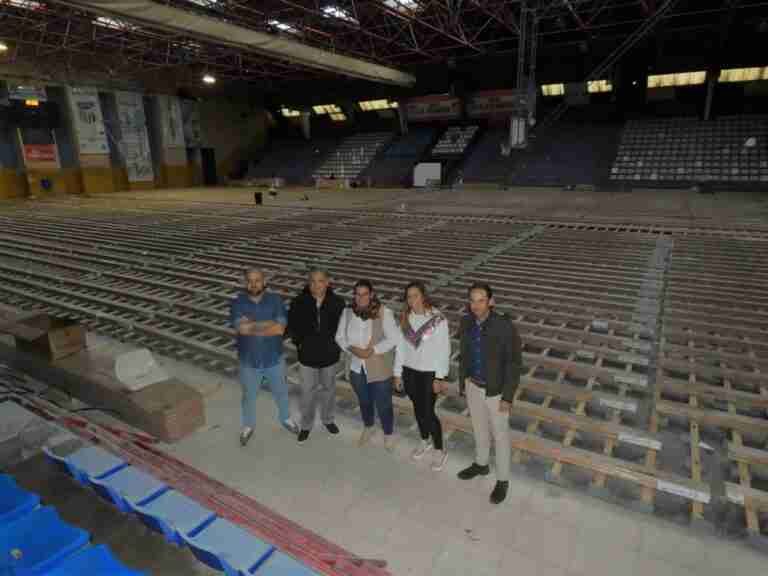 Las obras de sustitución del pavimento del polideportivo Primero de Mayo de Talavera avanzan "a buen ritmo"