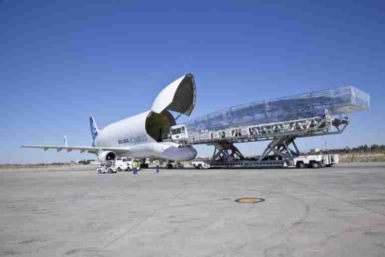 Los sindicatos de Airbus convocan huelga a partir del 31 de octubre en los ocho centros de trabajo