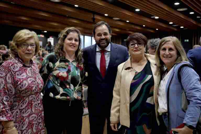 Nuñez incide en defender el eje de desarrollo económico para el sur de Europa que englobe CLM, Andalucía y Madrid
