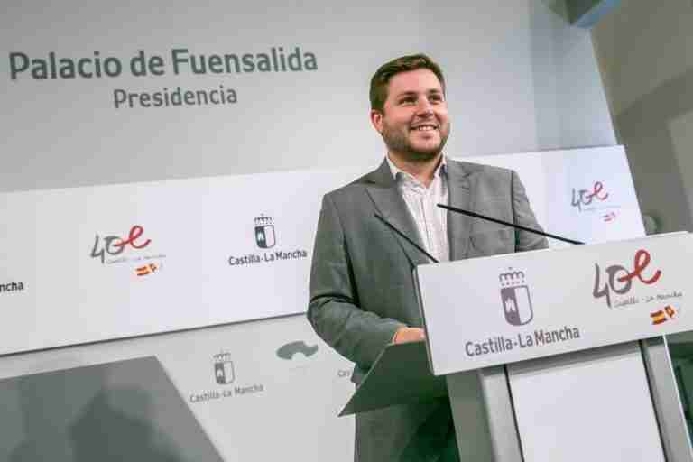 Page centrará el Debate del Estado de la Región en la hoja de ruta a futuro y empleará lo "justo" a lo "mucho" logrado