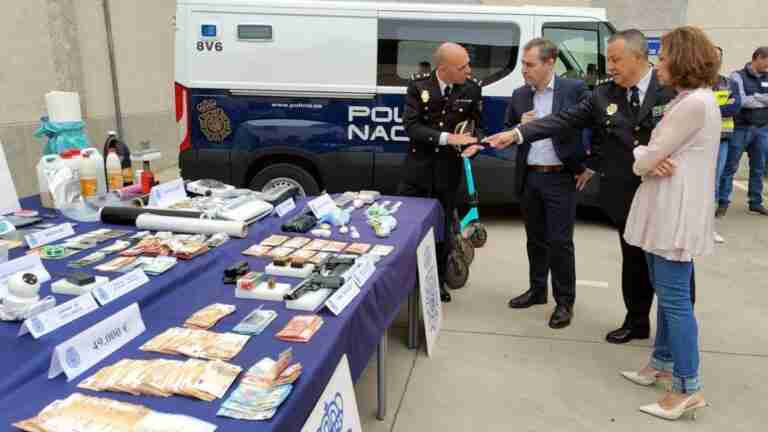 Sucesos.- Una operación policial en Ciudad Real acaba con 13 detenidos y 4 kilos de cocaína intervenida