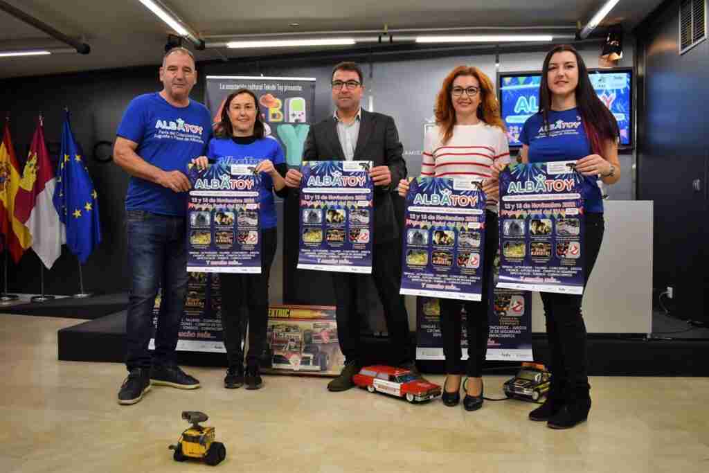 AlbaToy llenará de coleccionismo, juegos y ocio los pabellones de la Institución Ferial de Albacete el fin de semana
