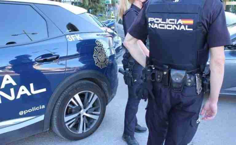 Ayuntamiento Talavera condena la quema de 2 contenedores y un vehículo esta madrugada y afirma que se está investigando