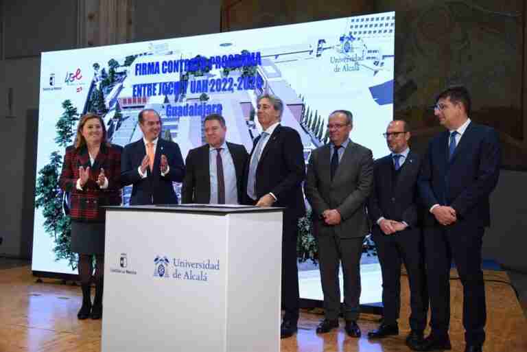 C-LM y UAH sellan su alianza hasta 2026 con contrato programa con mayor seguridad económica y titulaciones de prestigio