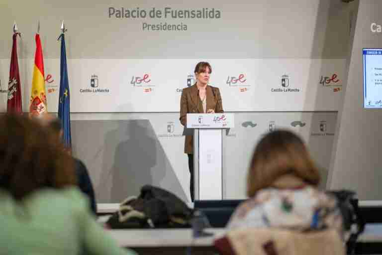 CLM incrementa la financiación de plazas residenciales de mayores en 17,6 millones y se beneficiarán 163 centros