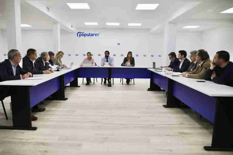 El PP celebra que la encuesta de Sigma Dos "acerque al PP al Gobierno de C-LM"
