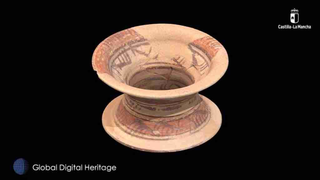 El modelo 3D de un soporte de cerámica de Cerro de las Cabezas, nueva pieza en el top 10 de modelos tridimensionales