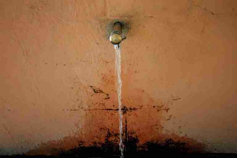 Gobierno de Castilla-La Mancha no estudia medidas de restricción de consumo de agua ante la sequía