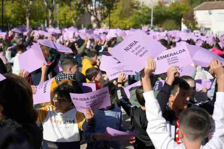 Instituciones de C-LM reafirman su compromiso en la lucha contra la violencia de género con actos por toda la región