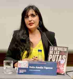 La activista Amelia Tiganus, I Premio 'Concha Tolosa' por su compromiso con la erradicación de la violencia a mujeres
